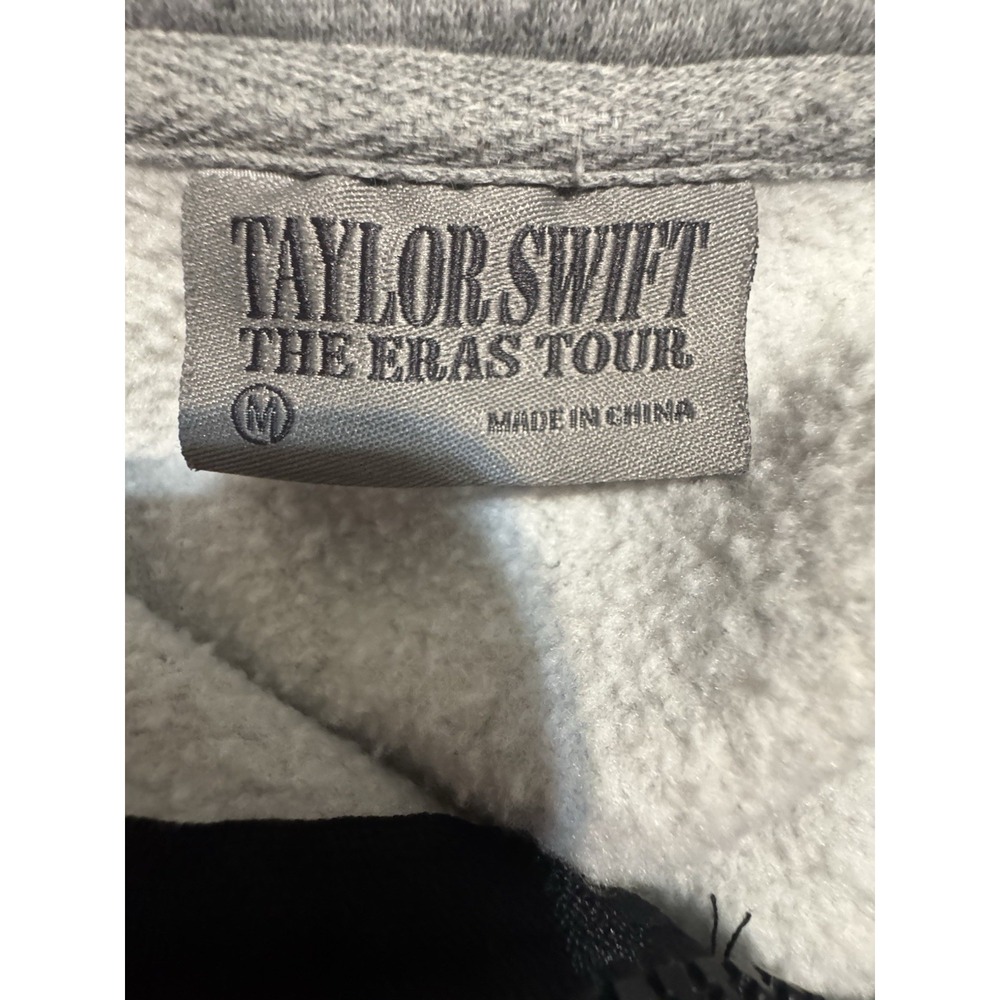 Taylor Swift The Eras Tour 2023-2024 Official Merch Quarter Zip Size Medium - Picture 5 of 7